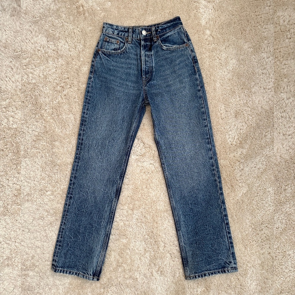 Zara High Rise Jeans Light Washed Straight Leg Womens size 0 *PERFECT CONDITION*